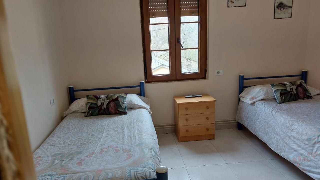 Albergue La Escuela La Laguna  Exteriör bild